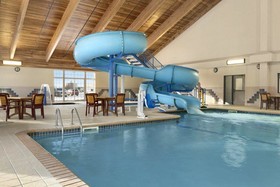 Country Inn & Suites by Radisson, Duluth North, MN