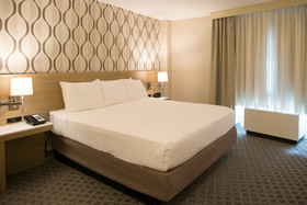 Radisson Hotel Duluth-Harborview
