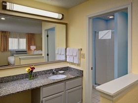 Sonesta ES Suites Minneapolis - St. Paul Airport