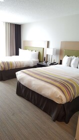 Country Inn & Suites by Radisson, Elk River, MN