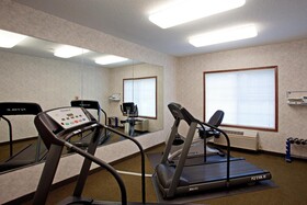 Country Inn & Suites by Radisson, Elk River, MN