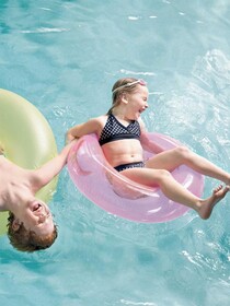 Country Inn & Suites by Radisson, Elk River, MN