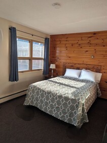 Budget Host Motel Ely