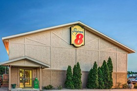Super 8 by Wyndham Glencoe