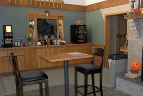 AmericInn by Wyndham Grand Rapids