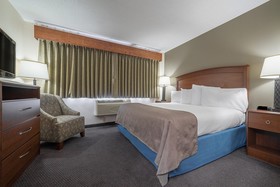 AmericInn by Wyndham Hutchinson