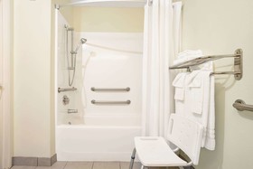 Microtel Inn & Suites by Wyndham Inver Grove Heights/Minne