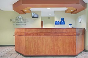 Microtel Inn & Suites by Wyndham Inver Grove Heights/Minne