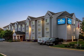 Microtel Inn & Suites by Wyndham Inver Grove Heights/Minne