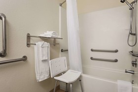 Microtel Inn & Suites by Wyndham Inver Grove Heights/Minne