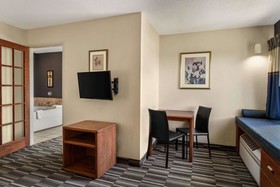 Microtel Inn & Suites by Wyndham Inver Grove Heights/Minne