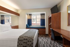 Microtel Inn & Suites by Wyndham Inver Grove Heights/Minne
