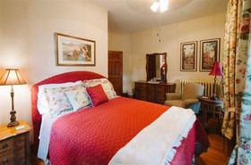 Waller House Inn