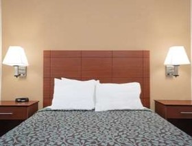 Days Inn By Wyndham Mankato