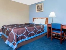 Super 8 by Wyndham Mankato
