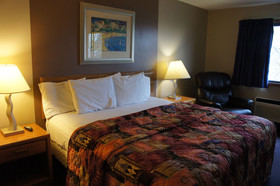 Coratel Inn and Suites Maple Grove