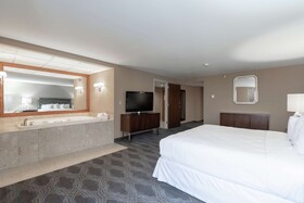 DoubleTree Bloomington Minneapolis South