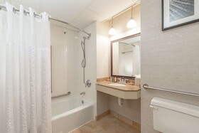 DoubleTree Bloomington Minneapolis South