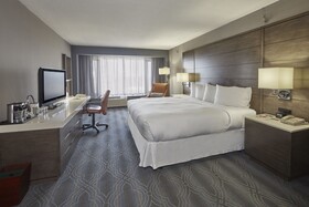 DoubleTree Bloomington Minneapolis South