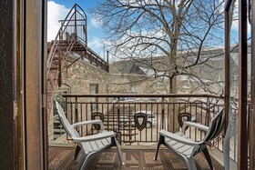 Downtown Rockstar Residence