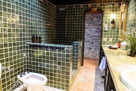 Downtown Rockstar Residence