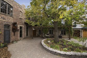 Downtown Rockstar Residence