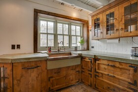 Downtown Rockstar Residence