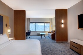 Fairfield by Marriott Inn & Suites Minneapolis Downtown