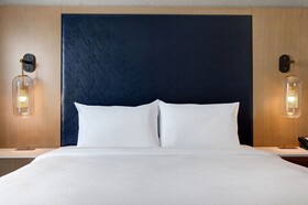 Fairfield by Marriott Inn & Suites Minneapolis Downtown
