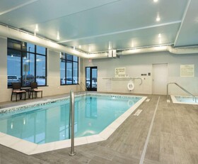 Hampton Inn & Suites Minneapolis University Area