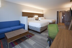 Holiday Inn Express & Suites (Golden Valley)