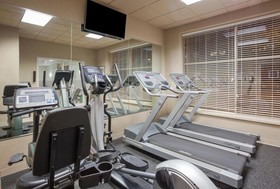 Holiday Inn Express & Suites Minneapolis-Dwtn (Conv Ctr)