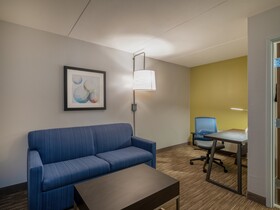 Holiday Inn Express Minneapolis West - Plymouth