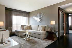 JW Marriott Minneapolis Mall of America
