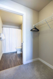 Kasa Minneapolis Uptown Apartments