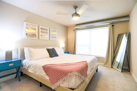 Kasa Minneapolis Uptown Apartments