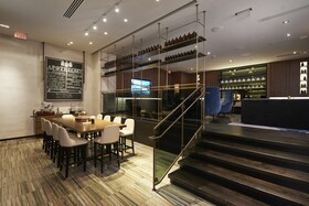 The Lofton Hotel Minneapolis, Tapestry Collection by Hilton