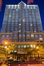 The Lofton Hotel Minneapolis, Tapestry Collection by Hilton
