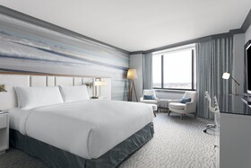 The Lofton Hotel Minneapolis, Tapestry Collection by Hilton