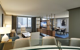 The Lofton Hotel Minneapolis, Tapestry Collection by Hilton
