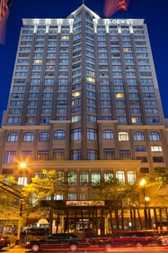 The Lofton Hotel Minneapolis, Tapestry Collection by Hilton