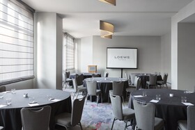 The Lofton Hotel Minneapolis, Tapestry Collection by Hilton