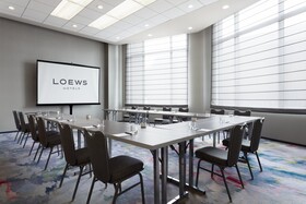 The Lofton Hotel Minneapolis, Tapestry Collection by Hilton
