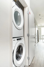 Luna Apartments by Sonder
