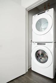 Luna Apartments by Sonder