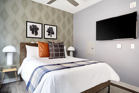 Luna Apartments by Sonder