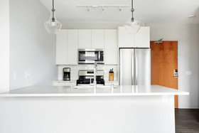 Luna Apartments by Sonder