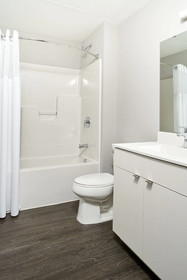 Luna Apartments by Sonder