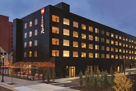 Radisson Red Minneapolis