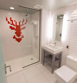 Radisson Red Minneapolis